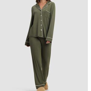 Cozy Earth Size L Long Sleeve Pajama Set Bamboo Stretch-Knit